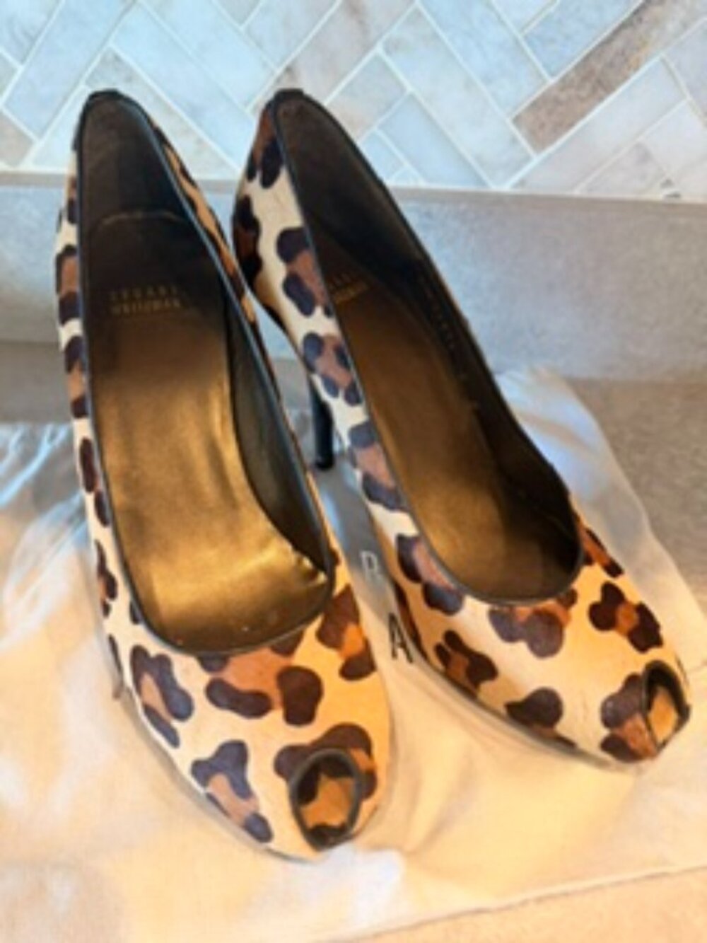 STUART WEITZMAN Leopard Print Calf Hair Peep Toe Heels + Dust Bag
